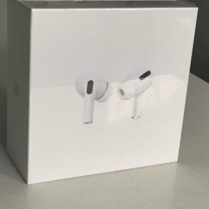 Apple AirPods True Wireless Bluetooth Headphones (2nd Gen)
